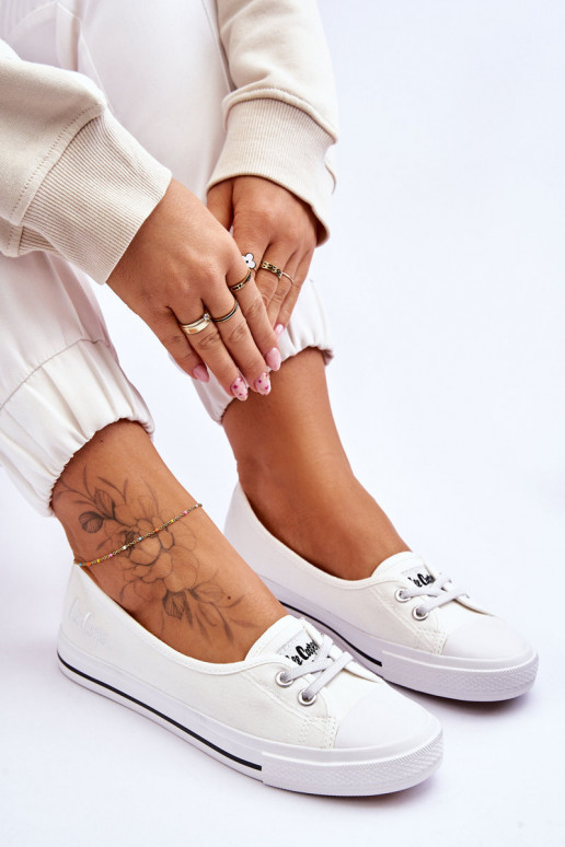 Pealistesaapad Spordijalatsid Lee Cooper LCIN-23-31-1791L valget värvi