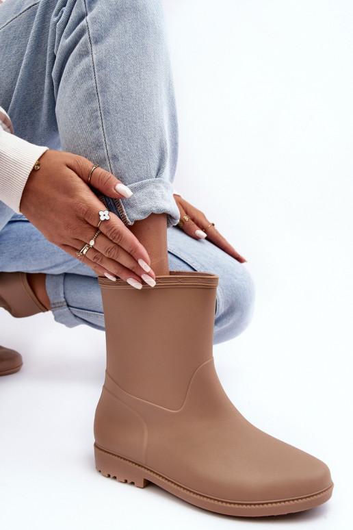 Klassikalise mudeli Pealiste omad Slip-on Kummikud beeži värvi Solihia