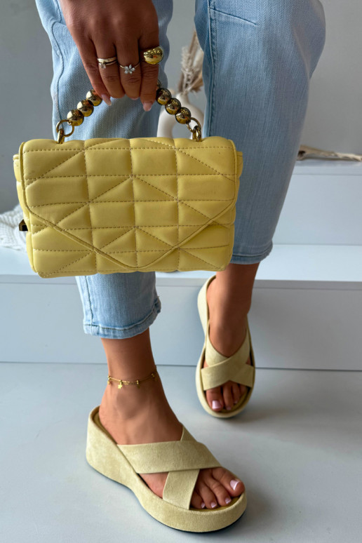 Calorine kollased naiste šlepetid platvormil kunstnahast