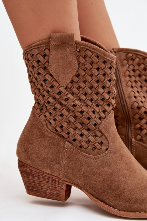 Saapad Pealiste omad kõrge jämeda kontsaga pruunid värvi Ferissa