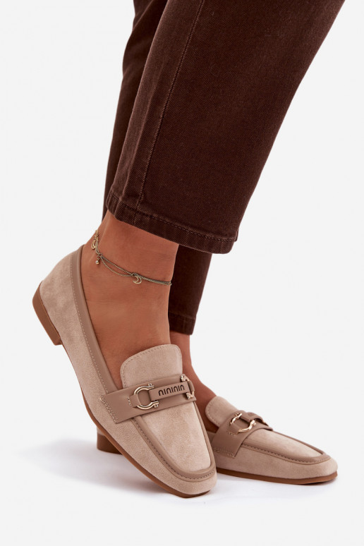 Naistelised beežid mokasiinid kaunistustega „Evelora”