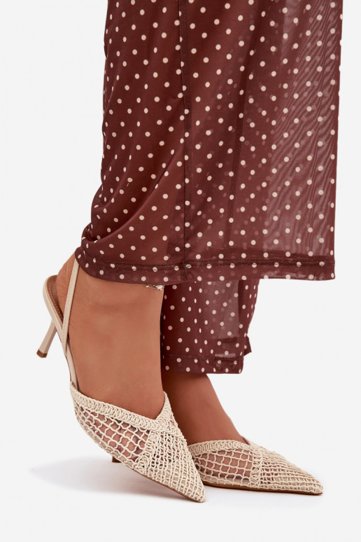 Haneli elevandiluust basutid avatud elementidega ja õhukeste kontsadega