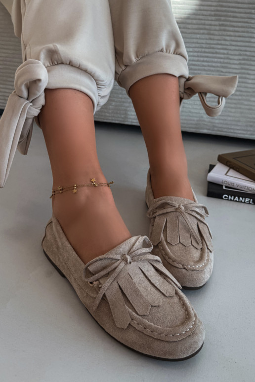 Liivakarva Glorina naiste mokasiinid stiilsete detailide ja narmastega