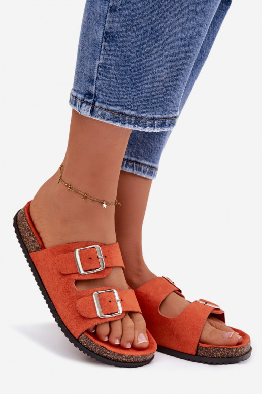 Oliena oranžid naiste sussid pandlitega