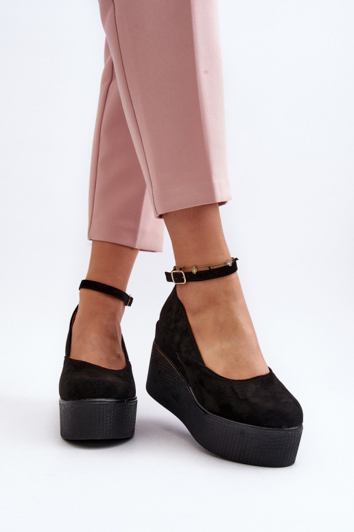 Pealiste omad espadrillid Kiilu peal msuud Sellel onlla