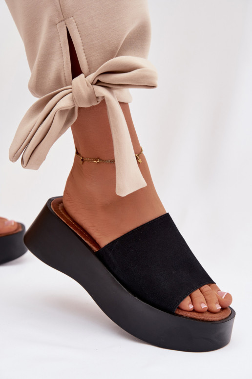 naiste plätud platvormiga msuud Liorisse