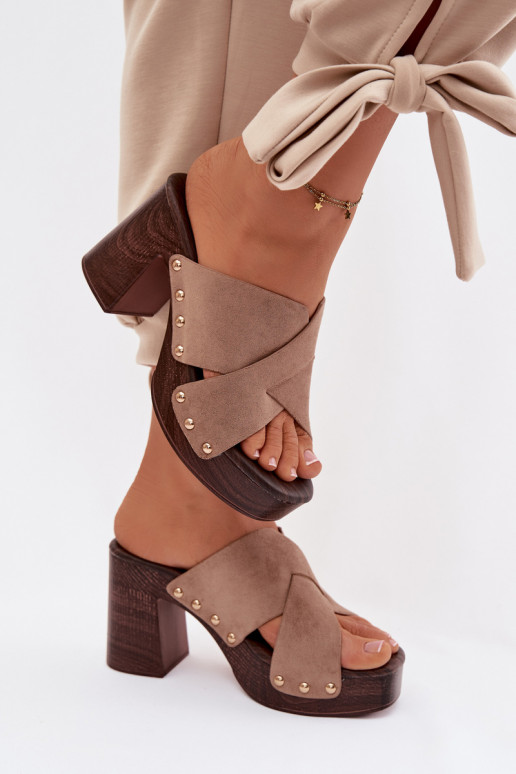 naiste plätud kõrge jämeda kontsaga Ze Kuldset värvimi Pealastud beeži värvi Nerelle