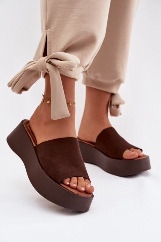 naiste plätud platvormiga Czekoladosissee Liorisse