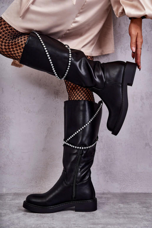 Pealiste omad pika säärega saapad Kaunistustega msuud Finlay