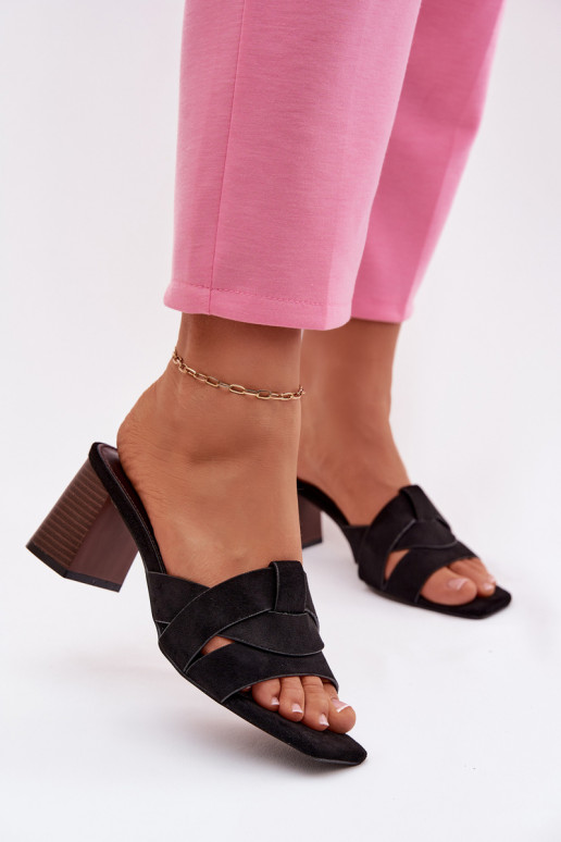 Naistel sussid kontsade ja rihmadega kunstsuede, musta värvi, Corivelle