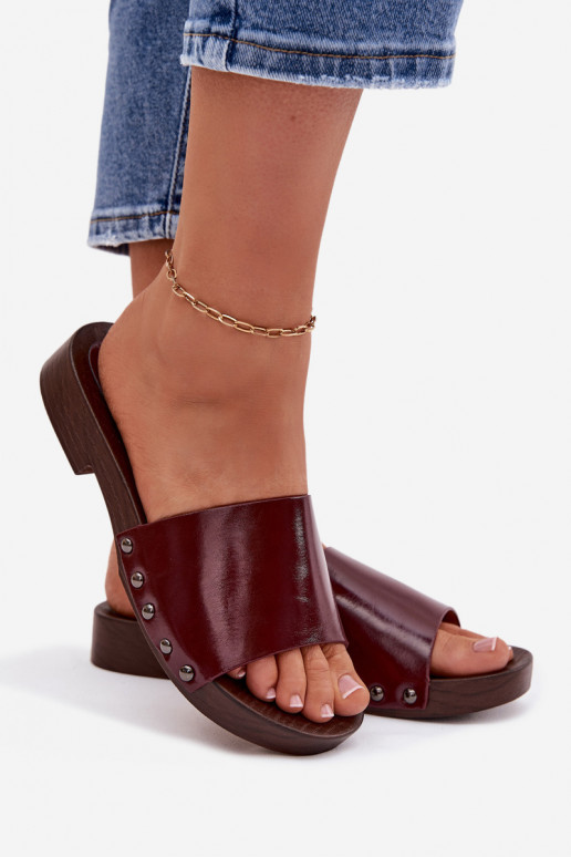 naiste plätud neetidega laiade nööridega bordoo-värvi Brinalle