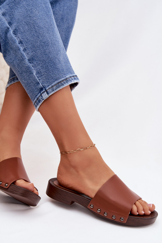 naiste plätud neetidega laiade nööridega pruunid värvi Brinalle