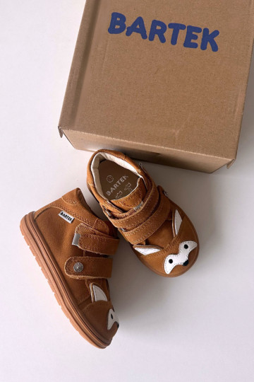 Pealhk Laste jalanõud Poiste jaoks Koos teemaga Lisa Bartek 8632063 pruunid värvi 2