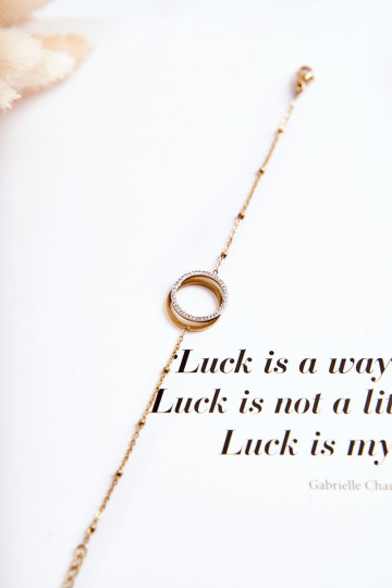 Pealiste omad Elegantne Käevõru Kaunistustega Ja tsirkoonid Kuldset värvi