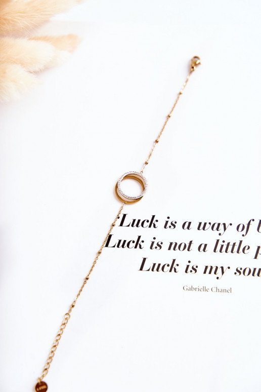 Pealiste omad Elegantne Käevõru Kaunistustega Ja tsirkoonid Kuldset värvi