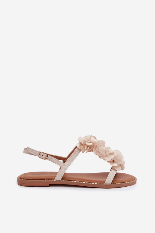 Sellel ondalad sandaalid Koos Ornatei Lillkami Elevandiluu värvi Noemia