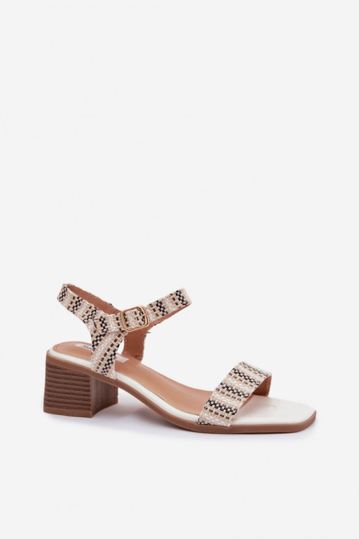 Pealistesandaalid Klockis valget värvi Sabela