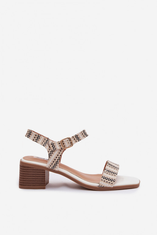 Pealistesandaalid Klockis valget värvi Sabela