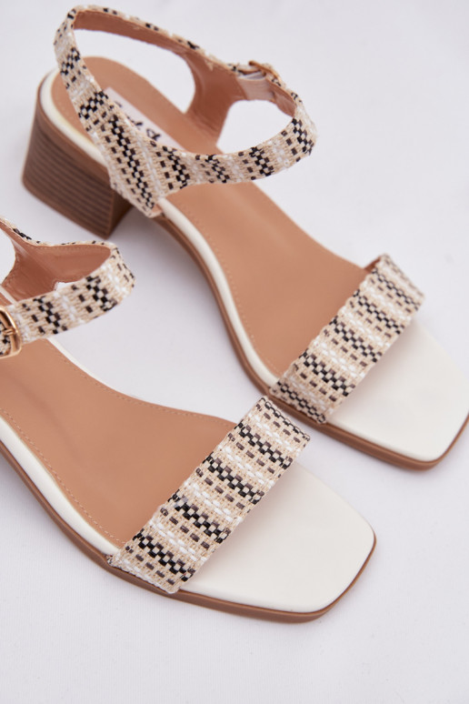 Pealistesandaalid Klockis valget värvi Sabela