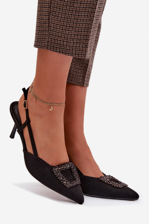 Pealistesandaalid kõrge jämeda kontsaga kaunistustega msuud Ismeria