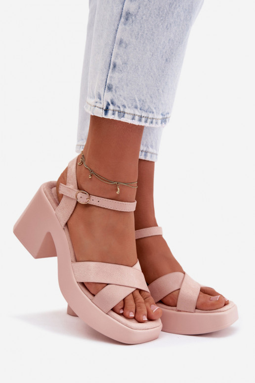 Pealistesandaalid Sellel onssiivsel pooluselEco Suedeu Heleroosat värvi Tereza