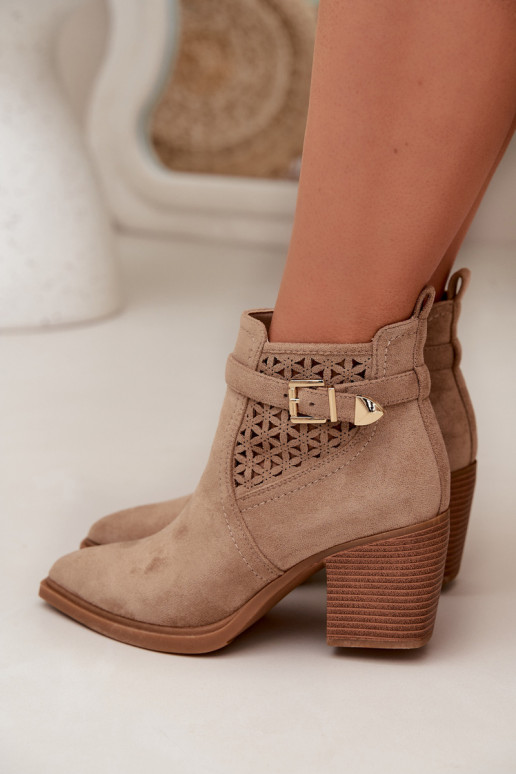 Ažuurne Pealiste poolsaapad Ažuurnem Eeskuju I Złotą neetide ja pandlaga beeži värvi Deloriah