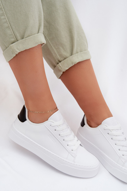 Sneakers tüüpi jalanõud Pealiste omad eko-nahast Big Star TT274928 HI-POLY SYSTEM valget värvi