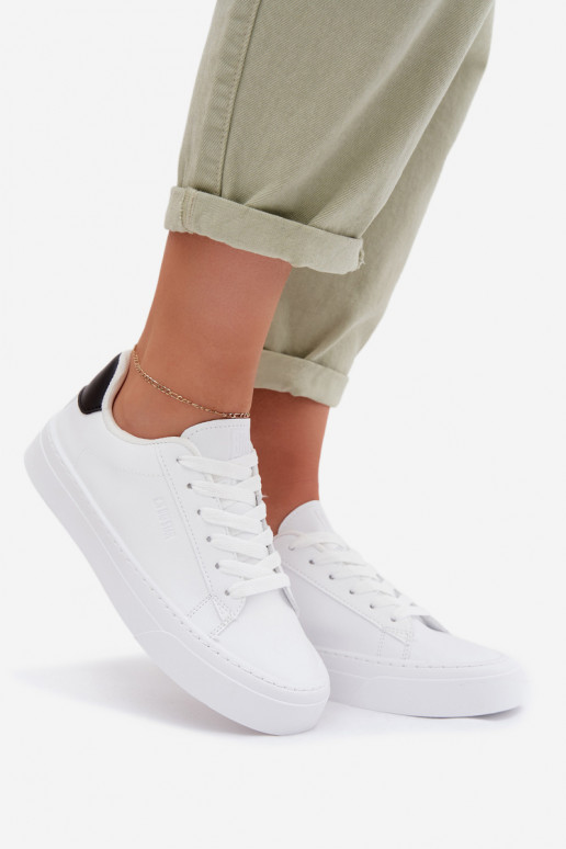 Sneakers tüüpi jalanõud Pealiste omad eko-nahast Big Star TT274928 HI-POLY SYSTEM valget värvi