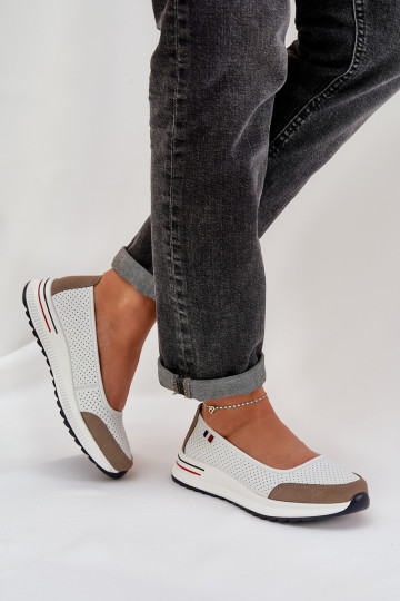 Baleriinad Kiilu peal valget värvi Nelviera