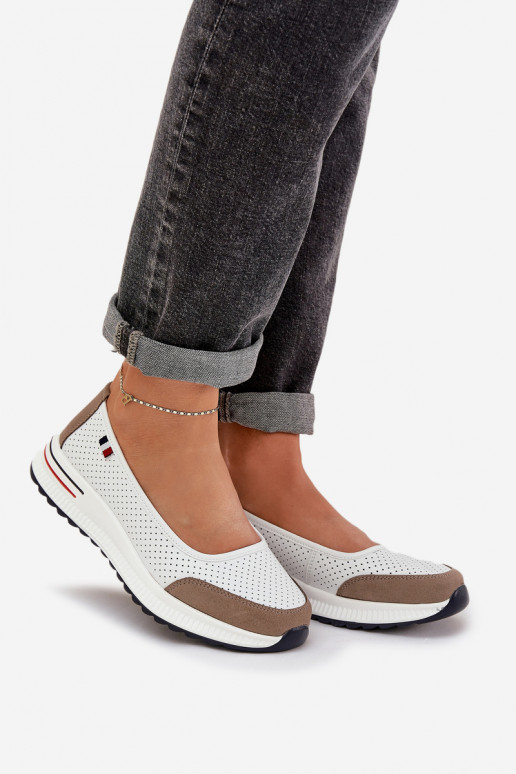 Baleriinad Kiilu peal valget värvi Nelviera