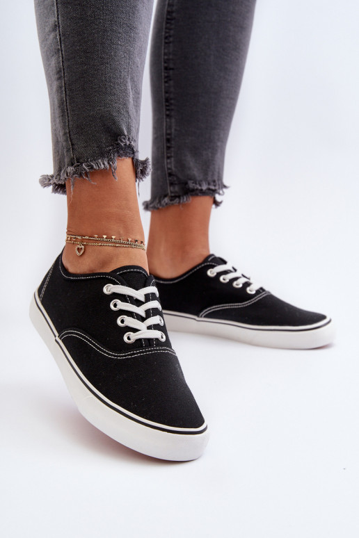 Spordijalatsid Klassikalised spordijalatsid msuud Olvali