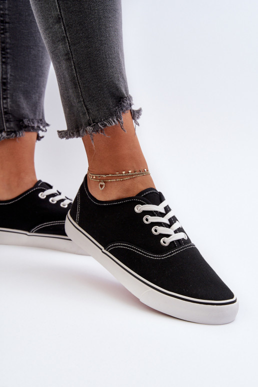 Spordijalatsid Klassikalised spordijalatsid msuud Olvali