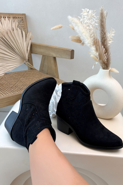 Ažuurilised naiste kauboi stiilis saapad kontsadega S.Barski HY61-8012 musta värvi