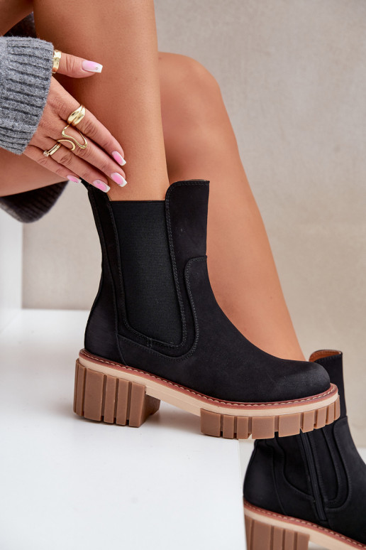 stiilsed saapad Lossi juurde voodriga msuud Linneviae