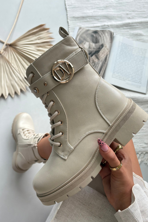 voodriga saapad Pealiste omad Koos Ornate Detalem beeži värvi Talyssa