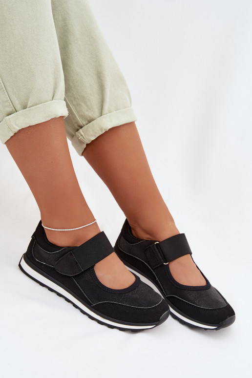 Sportlikus stiilis jalanõud Pealiste omad krõpsudega kinnitatav msuud Aveliette