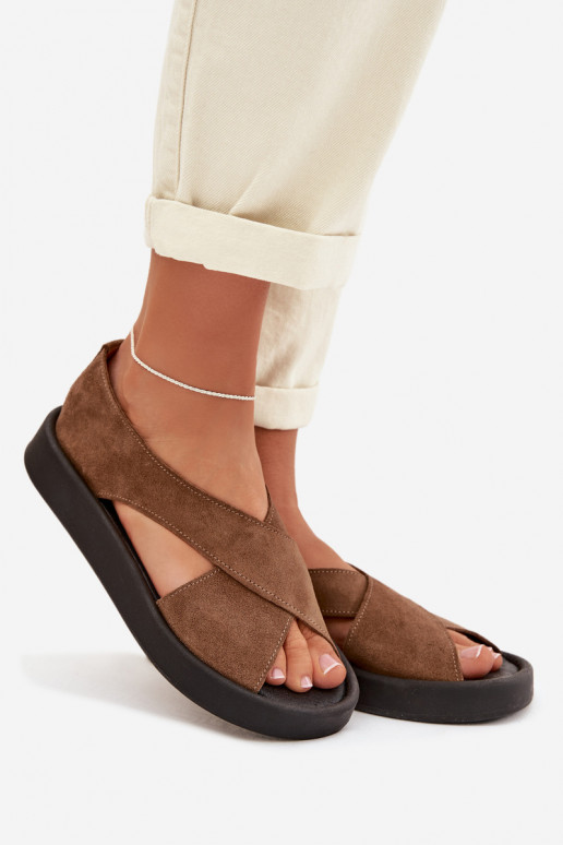 PealistesandaalidPealturalnego seemisnakhsedu Zazoo 3196 pruunid värvi