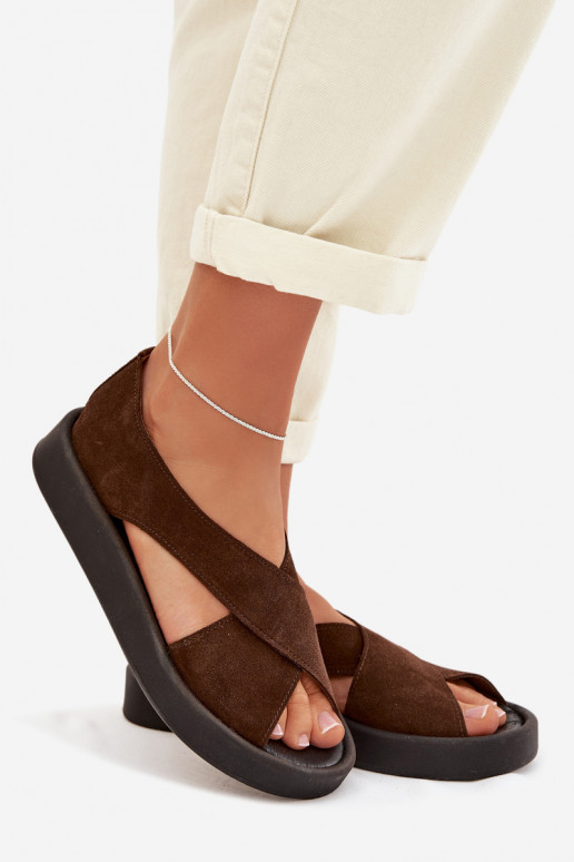 PealistesandaalidPealturalnego seemisnakhsedu Zazoo 3196 pruunid värvi