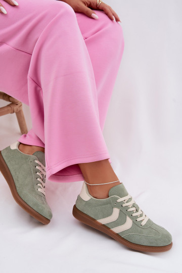 Sneakers tüüpi jalanõud Pealiste omadEco Suedeu Rohelist värvi Jesavella