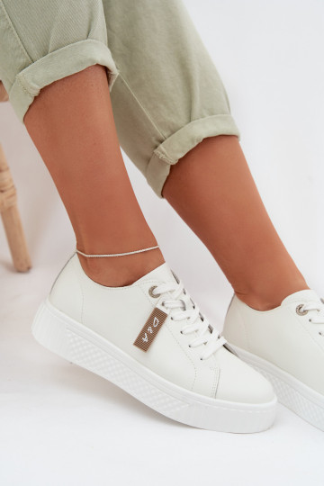 Sneakers tüüpi jalanõud Pealiste omadPealturalnej Skóry D&A GR61-5591 valget värvi