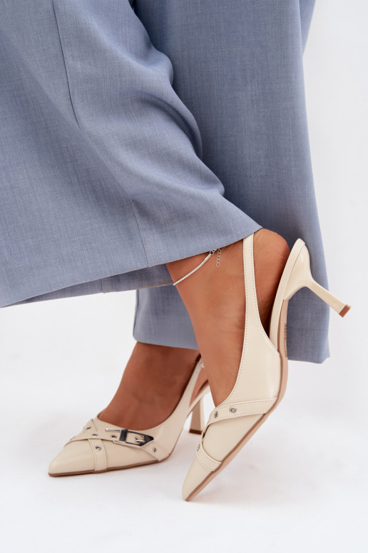 Pealistesandaalid kõrge jämeda kontsaga Triipudega I neetide ja pandlaga beeži värvi Parina