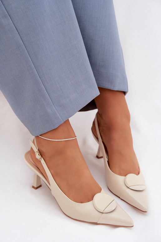 Pealistesandaalid kõrge jämeda kontsaga Koos Ornate Detalem Elevandiluu värvi Sellel onriae