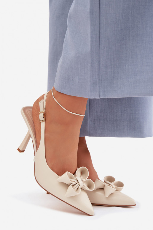 Pealistesandaalid kõrge jämeda kontsaga lipsukesega beeži värvi Jonera