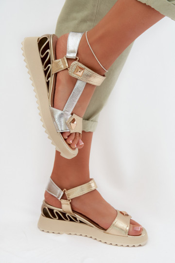 Pealistesandaalid Pealiste omad platvormiga D&A CR61-3078 Kuldset värvi