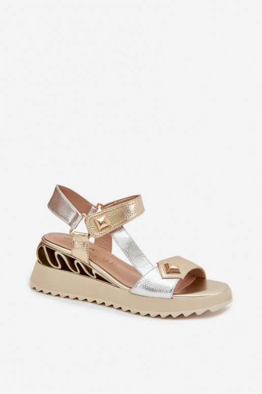 Pealistesandaalid Pealiste omad platvormiga D&A CR61-3078 Kuldset värvi