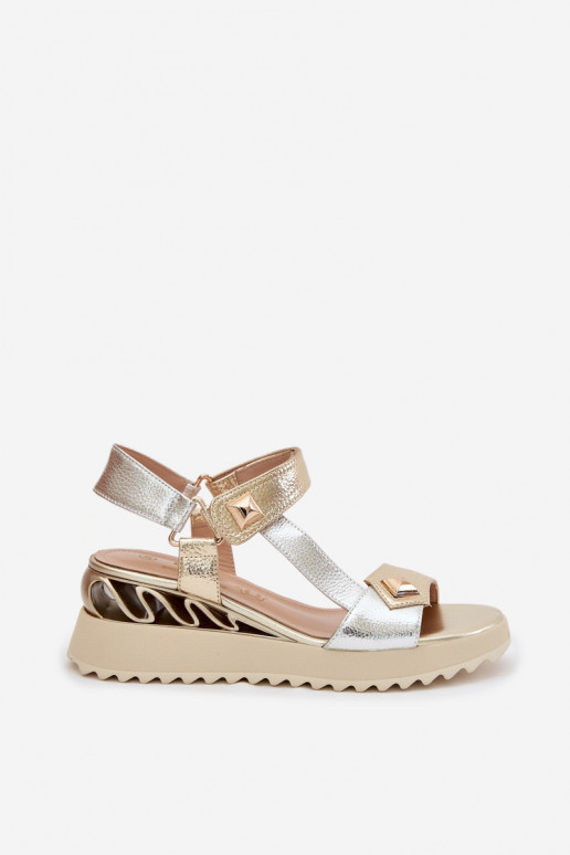 Pealistesandaalid Pealiste omad platvormiga D&A CR61-3078 Kuldset värvi