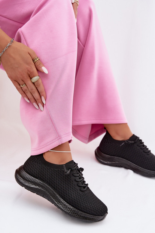 Riidest spordijalatsid Pealiste omad msuud Carmivelle