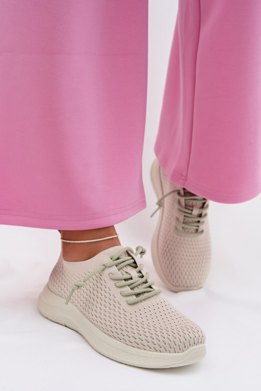 Riidest spordijalatsid Pealiste omad beeži värvi Carmivelle