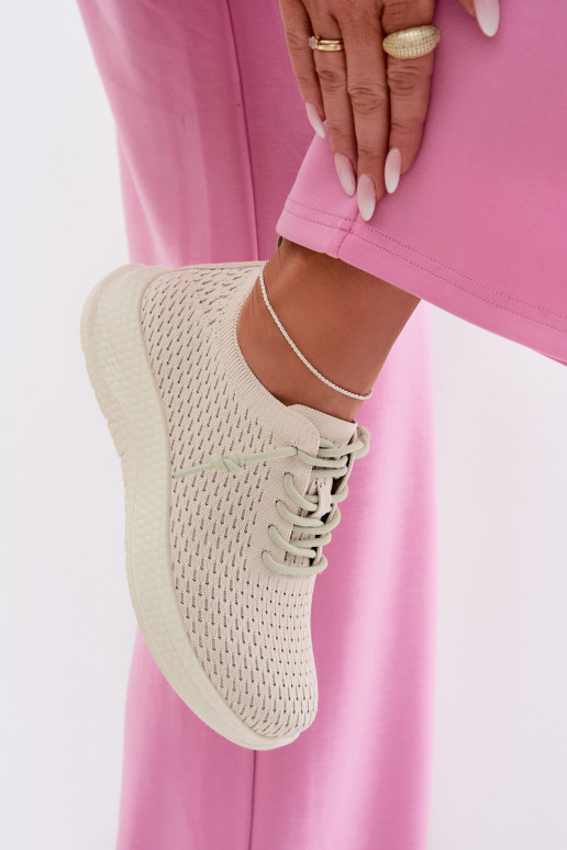 Riidest spordijalatsid Pealiste omad beeži värvi Carmivelle