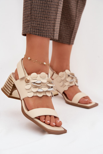 Nahkased kõrged sandaalid D&A CR61-3062 beež 2